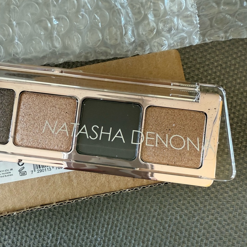 Natasha Denona Eyeshadow Palatte - Rose & Wood - Picture 2 of 4